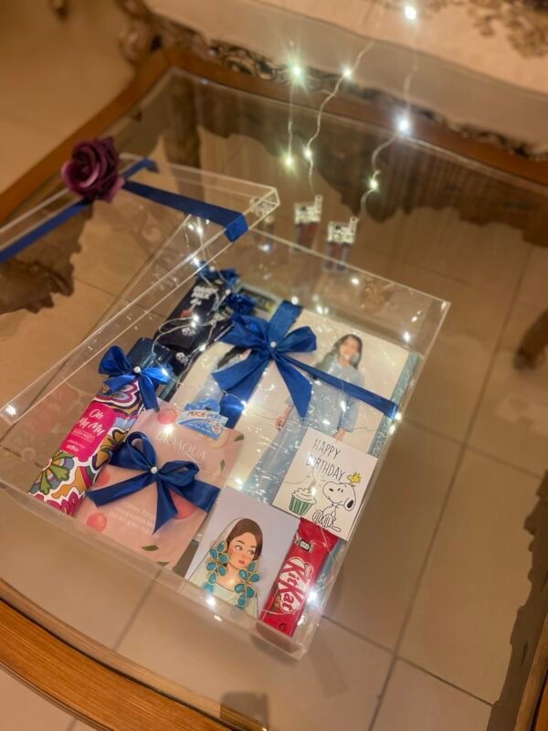 Queen’s Treat Box